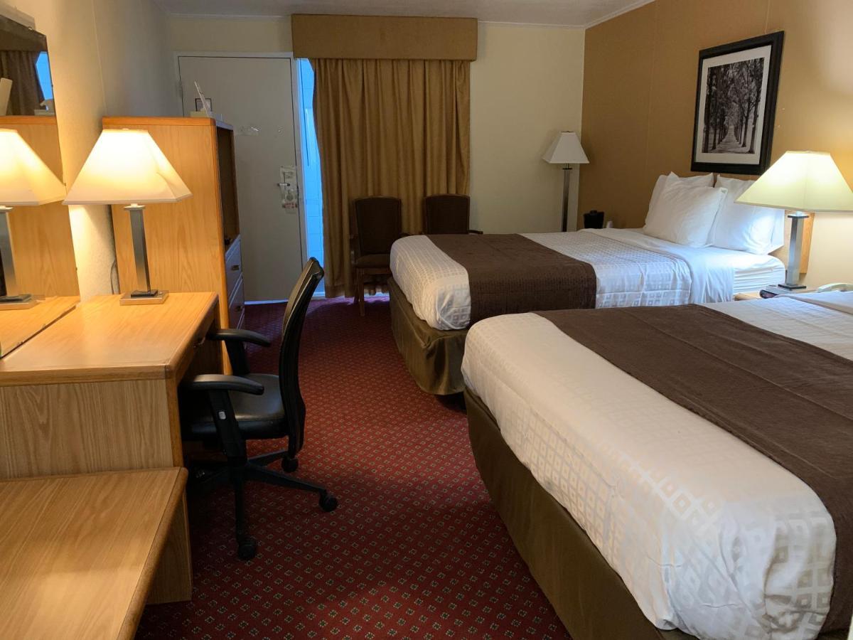 Red Carpet Inn & Suites 에벤스버그 외부 사진