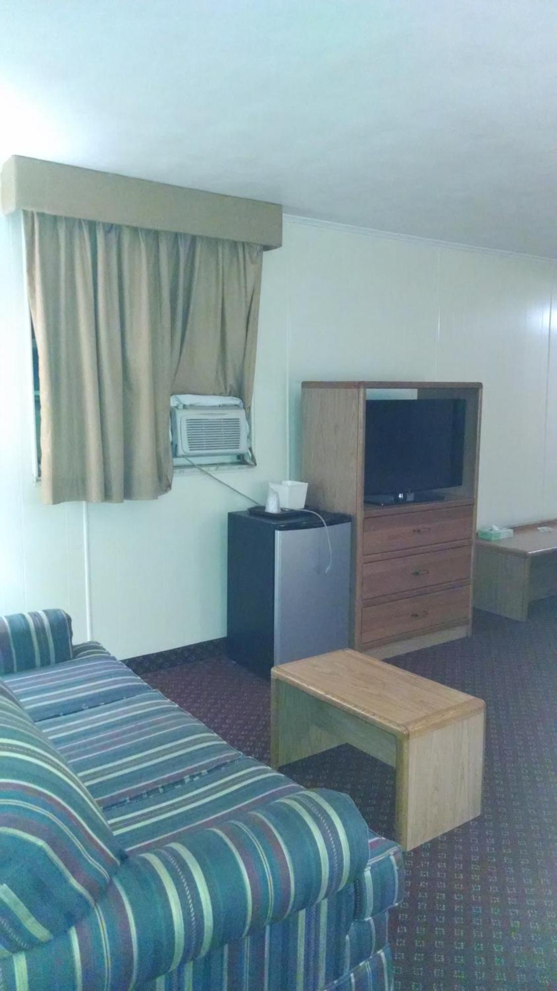 Red Carpet Inn & Suites 에벤스버그 객실 사진