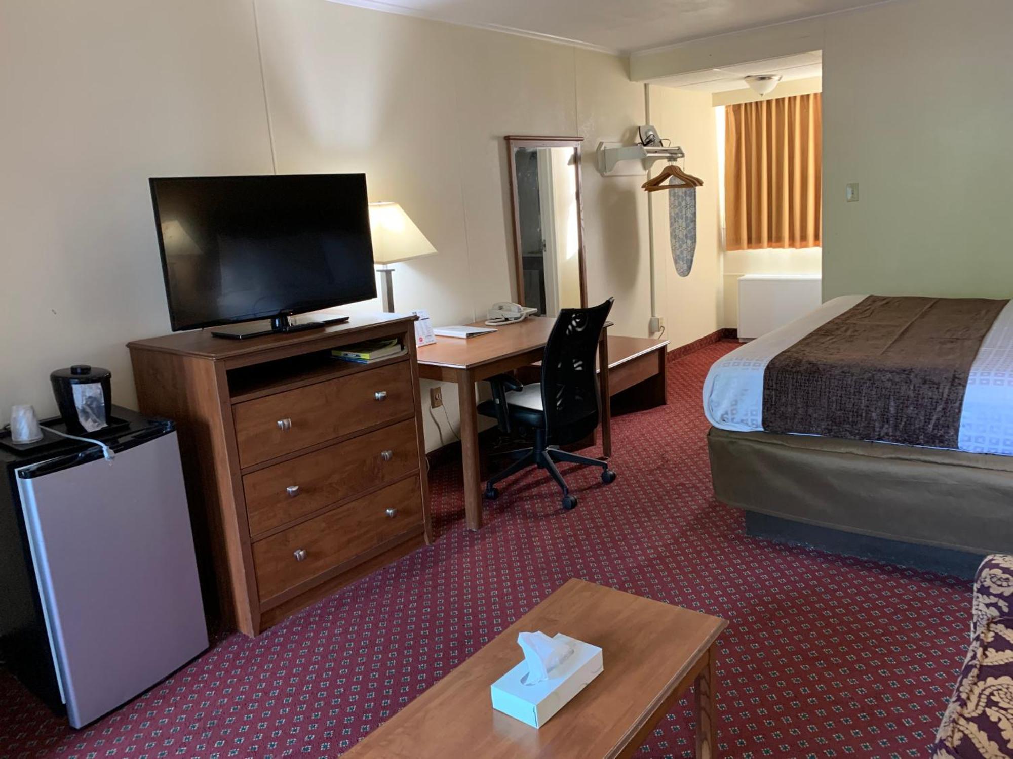 Red Carpet Inn & Suites 에벤스버그 객실 사진